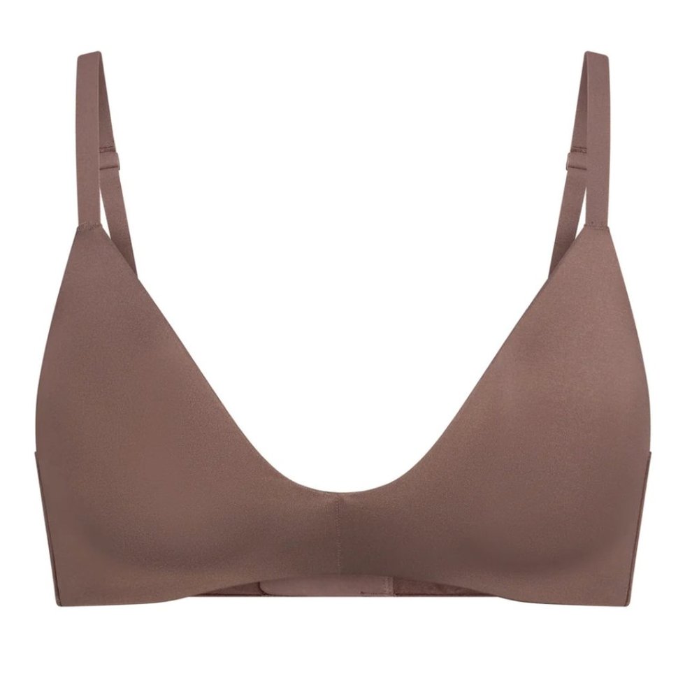 SKIMS Wireless Scoop Neck Bra in Mauve Brown